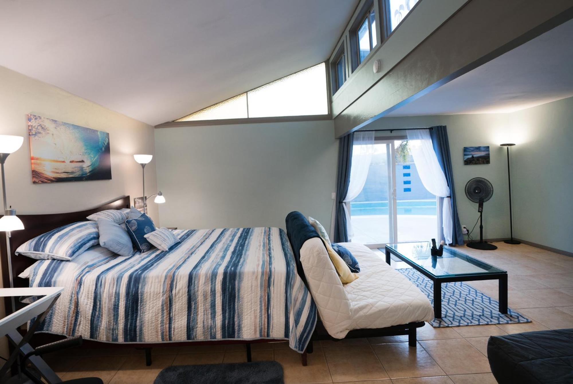 * - The Leucadia Beach Grotto - * An Encinitas Gem Exterior photo