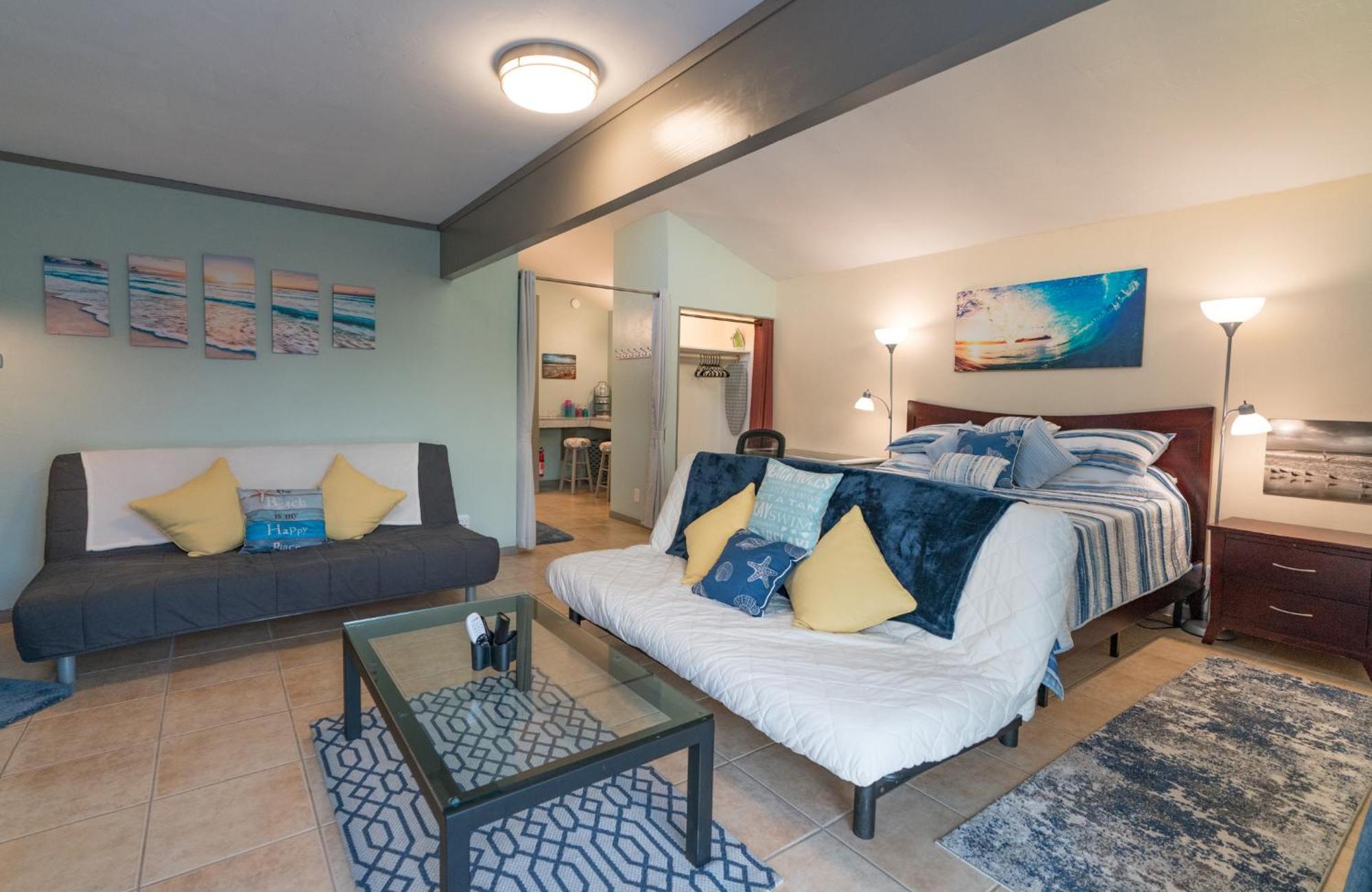 * - The Leucadia Beach Grotto - * An Encinitas Gem Exterior photo
